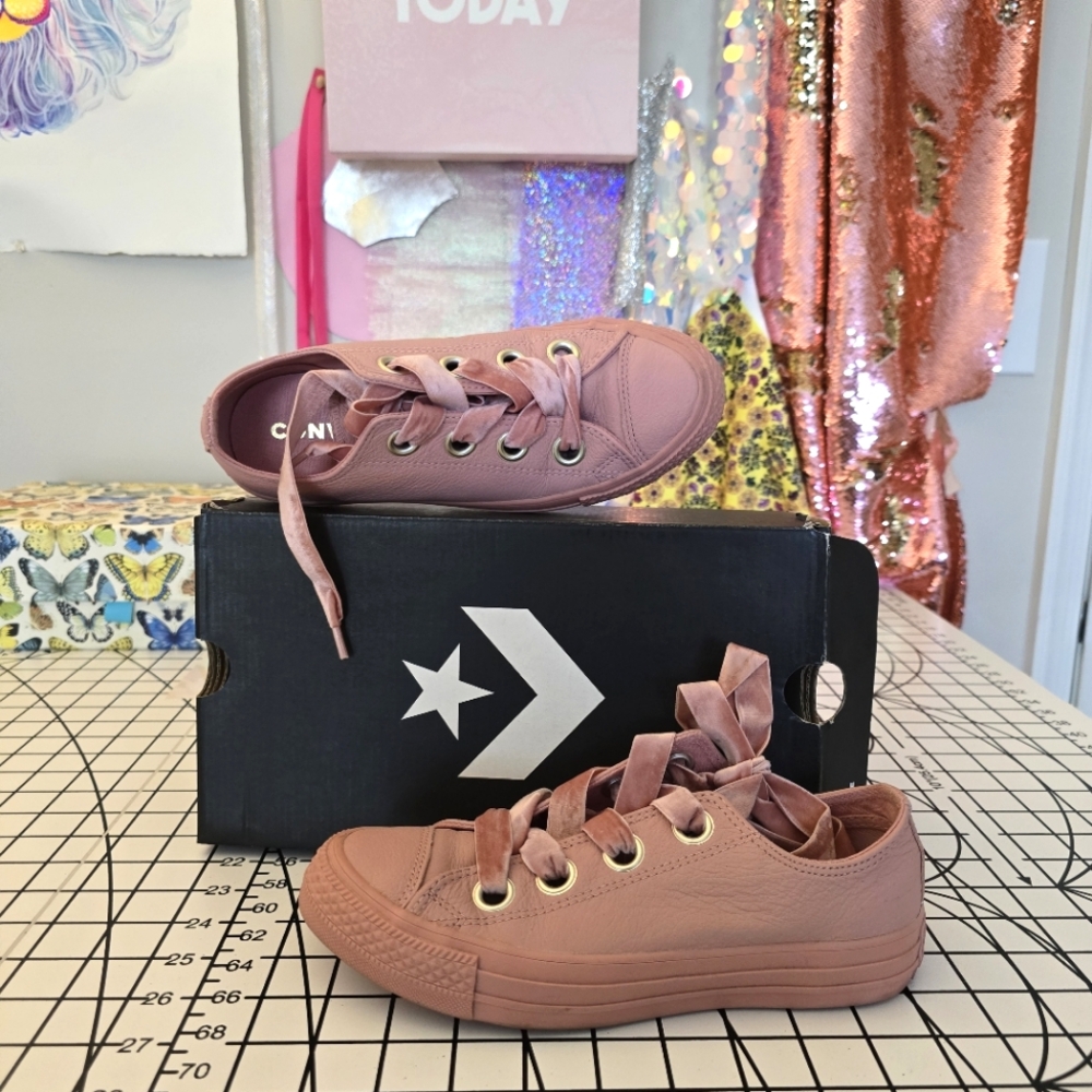 Converse Pink Leather Sneakers with Velvet Laces